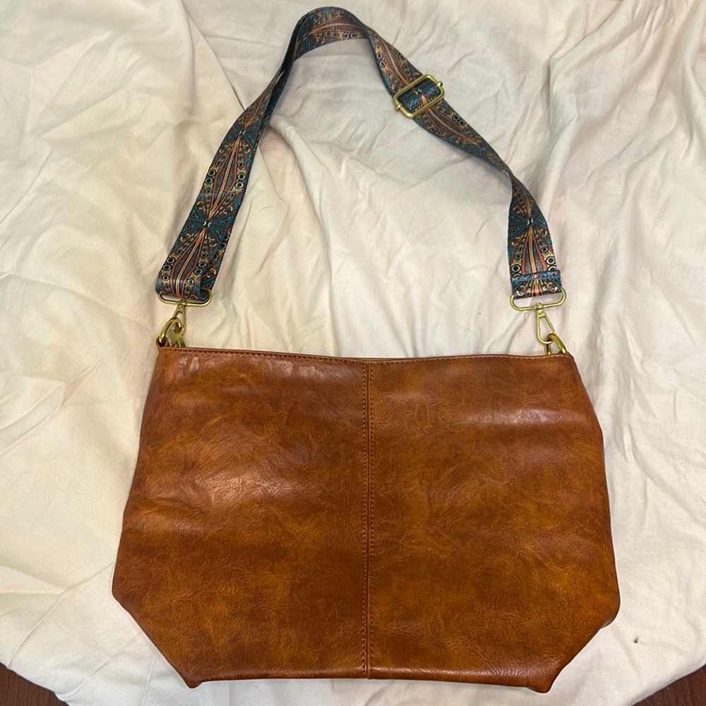 Boutique purse new never used 9 in L 5 in w